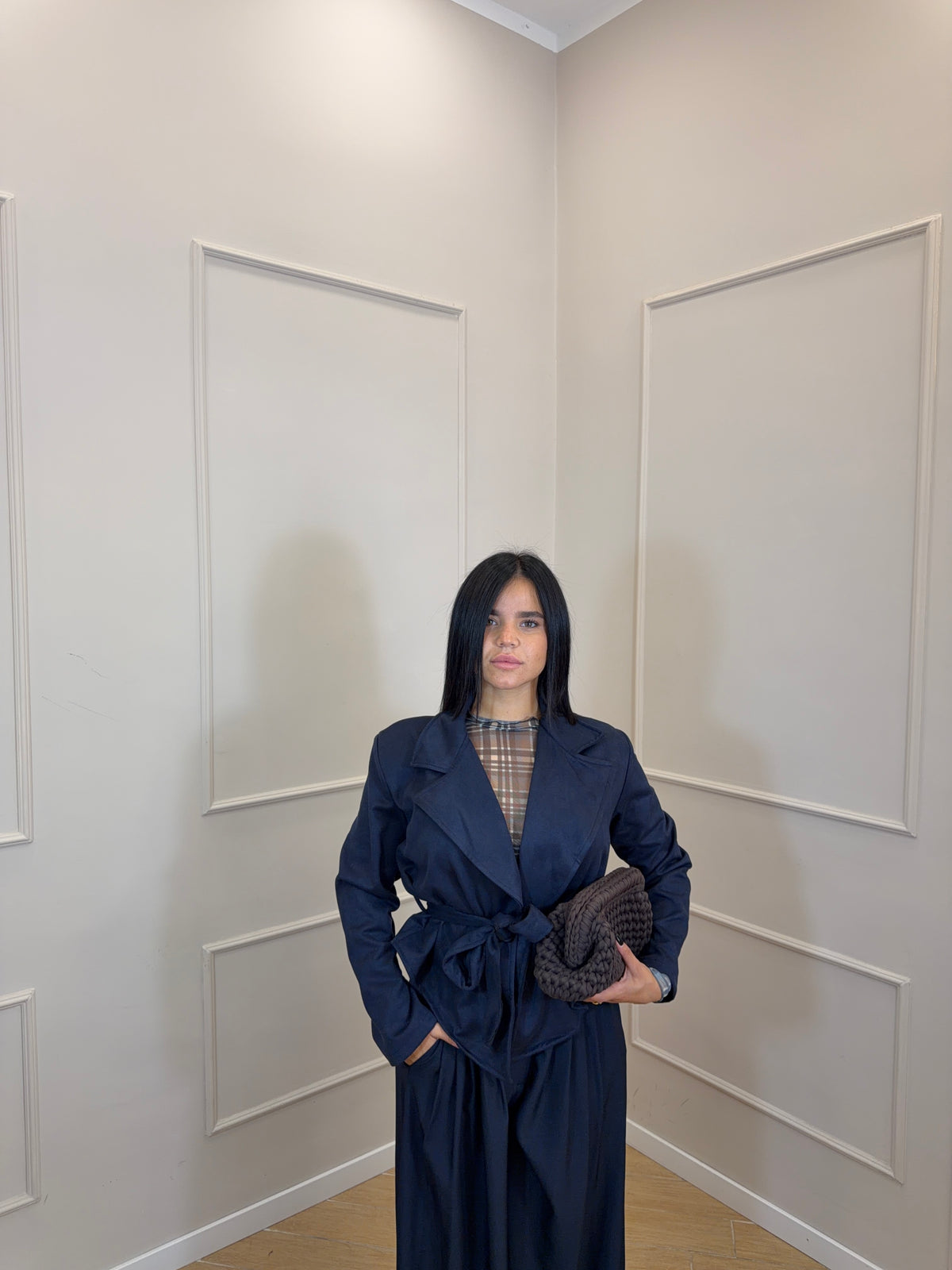 Trench in camoscio